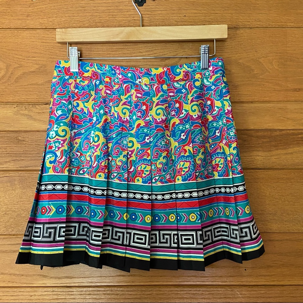 Vintage 90s Tail bold paisley tennis skirt